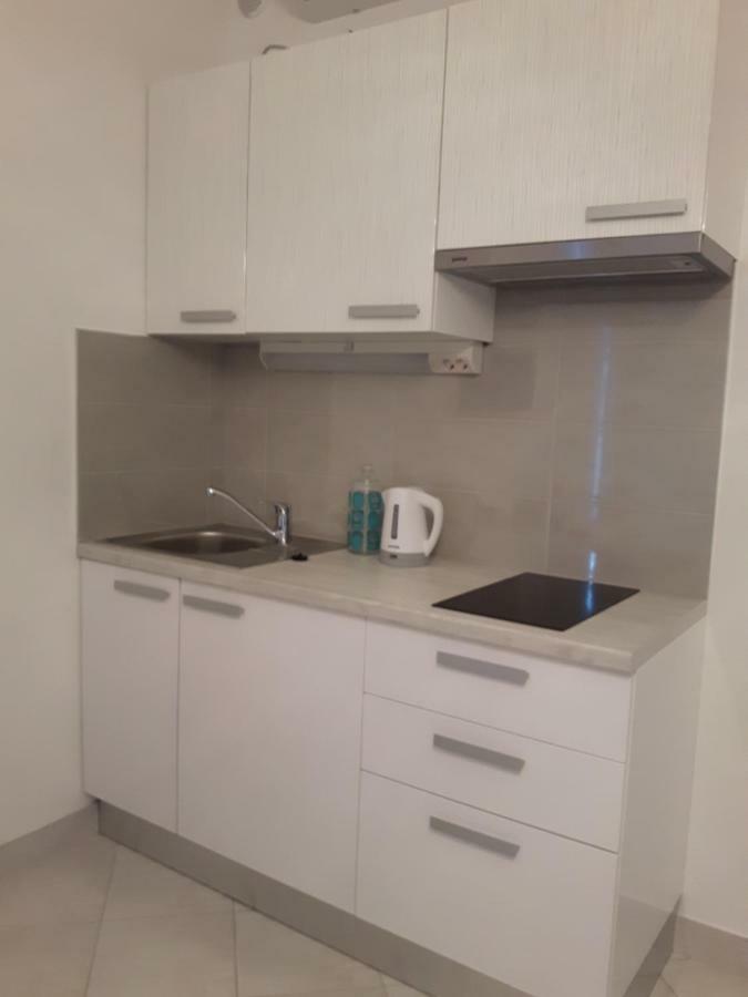 Apartments Nika Трогир Экстерьер фото